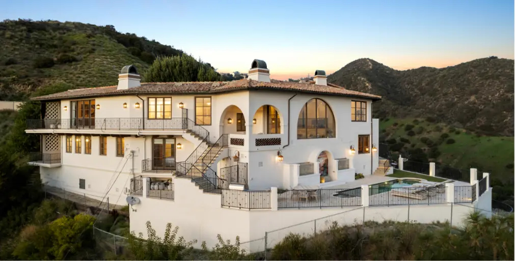 Luxury residential rehab facility in Los Angeles with scenic mountain views and upscale recovery amenities at Legacy Healing Center